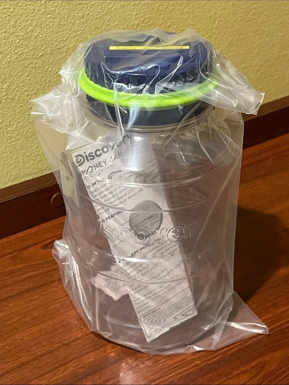 Discovery Kids Digital Coin-Counting Money Jar NEW IN BOX